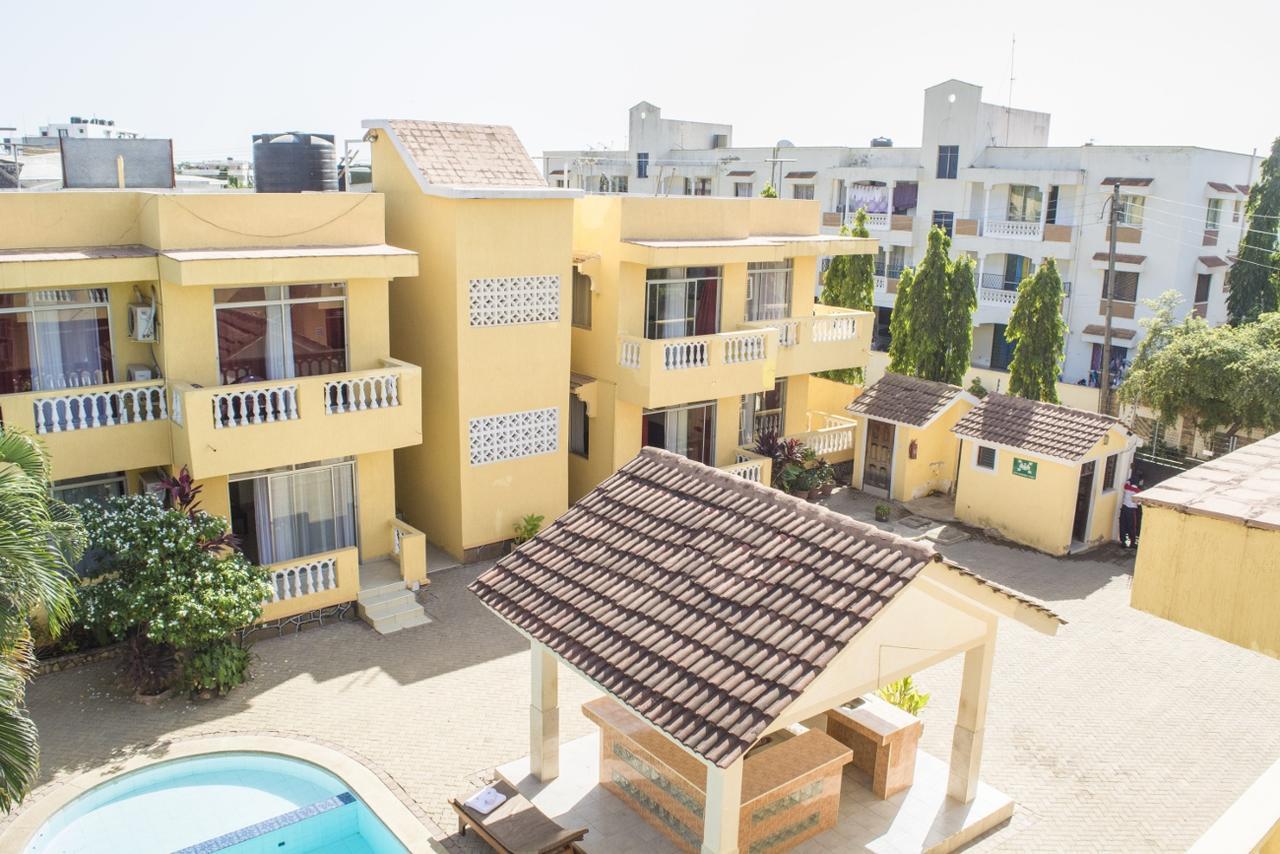 Pawenzi Serviced Apartments มอมบาซา ภายนอก รูปภาพ