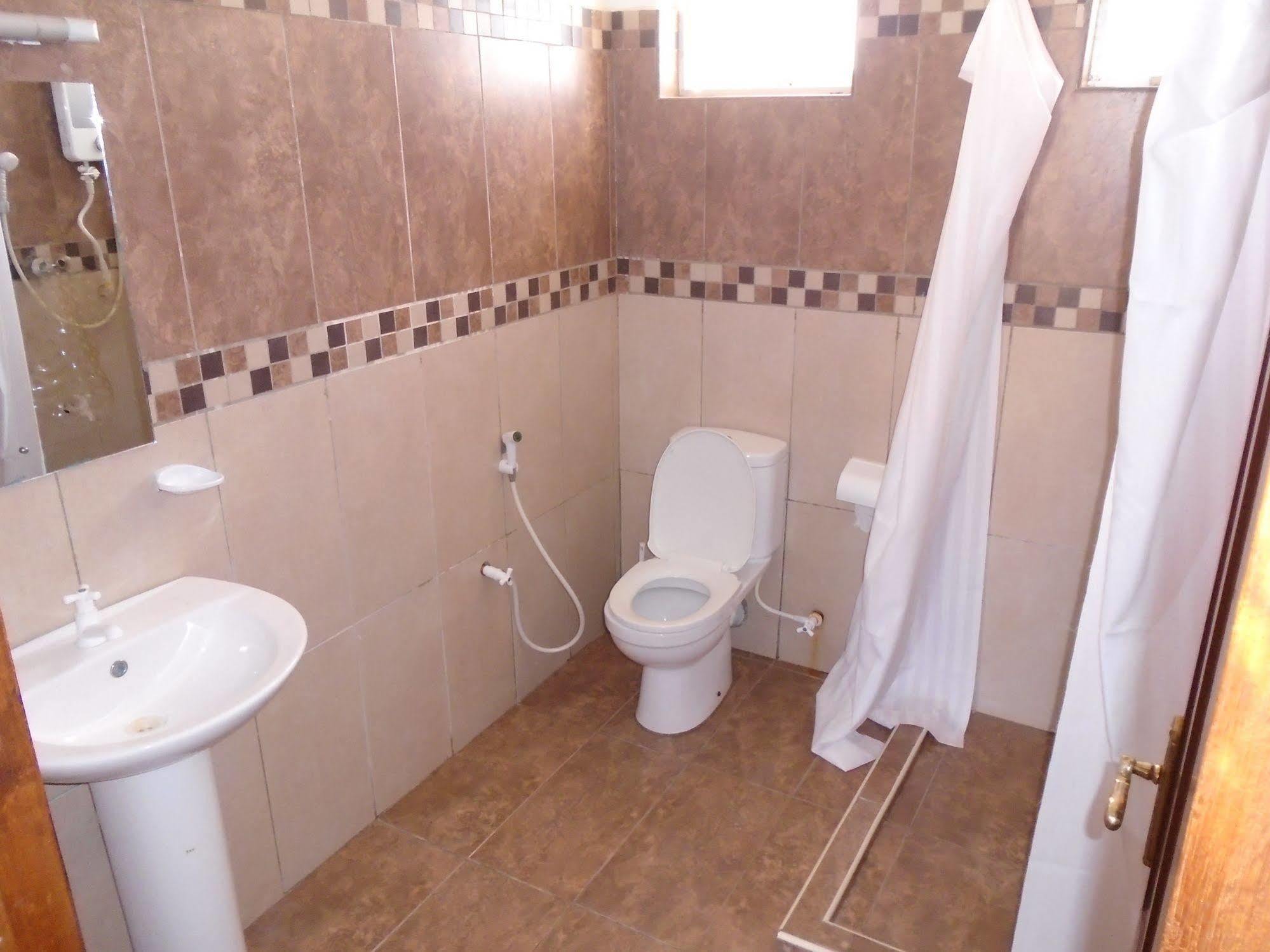 Pawenzi Serviced Apartments มอมบาซา ภายนอก รูปภาพ